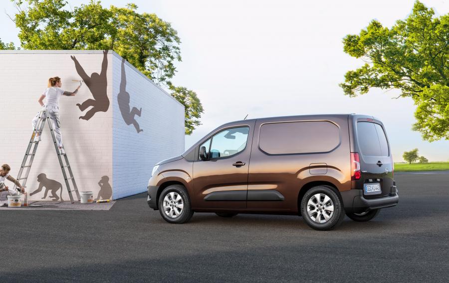  Opel Combo Cargo 2018 года  (фото 9 из 26)